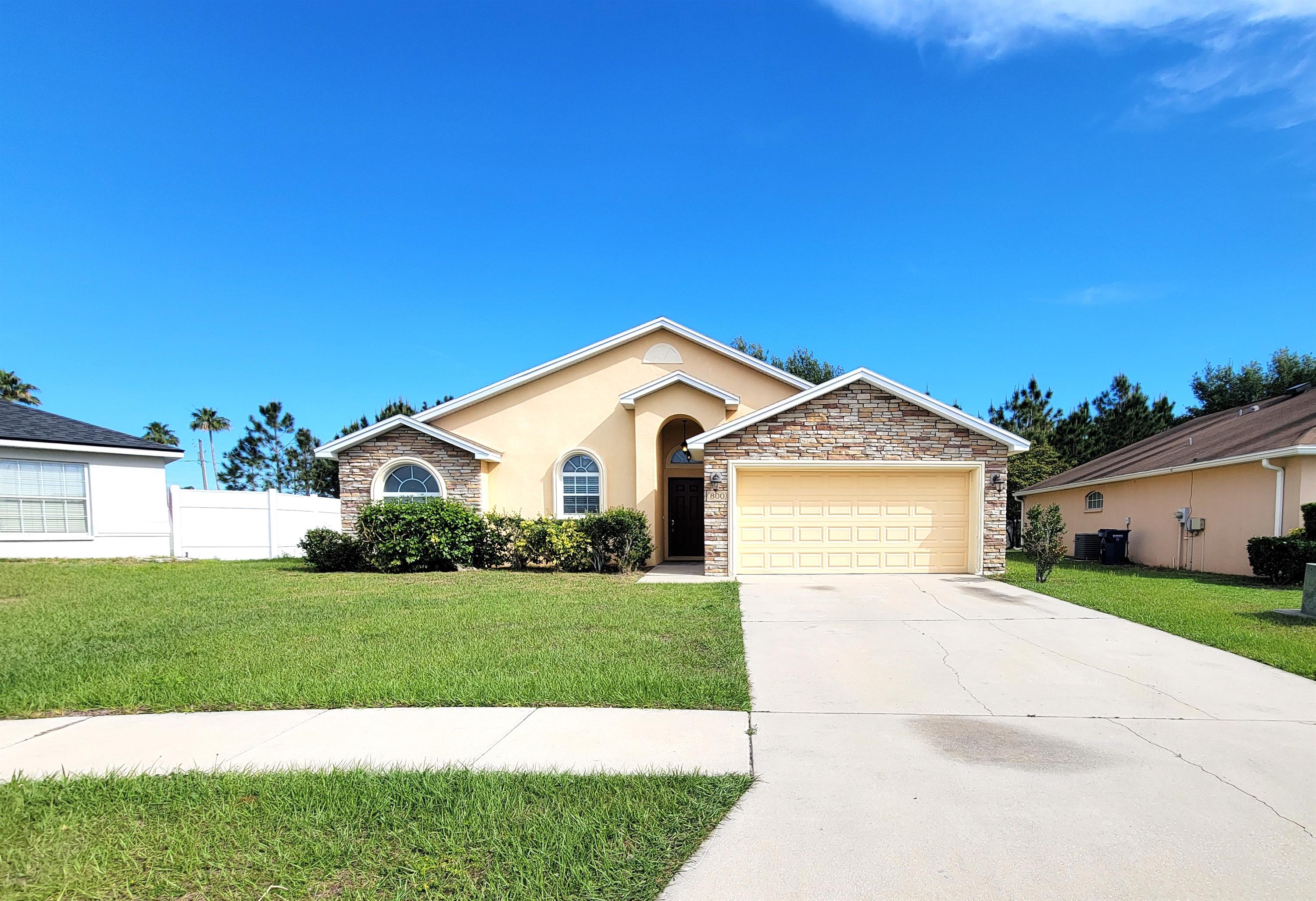 800 Overlook Drive